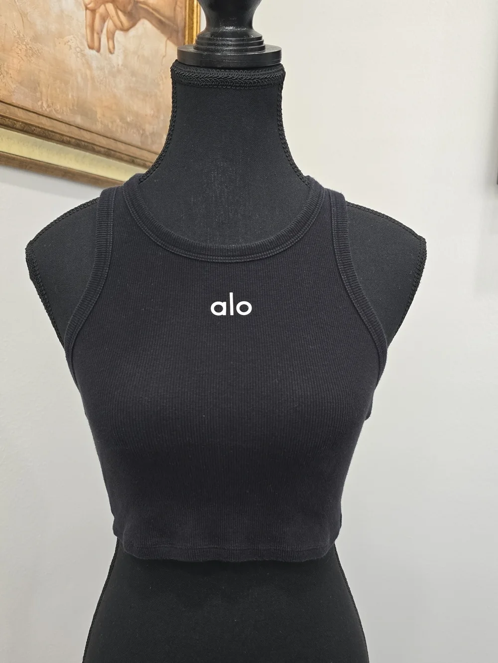 ALO Yoga Aspire Black Ribbed Crop Tank Black, S